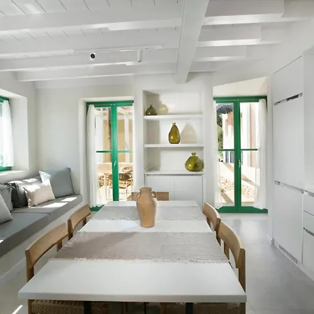 Poseidon Apartment Megisti